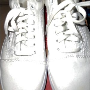 Vans Sneakers